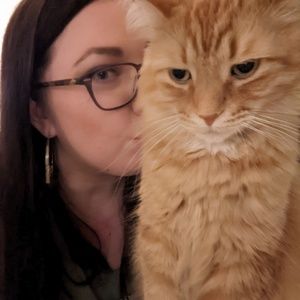 Meet your Posher, Rebecca